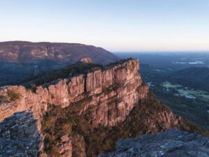 lefleuveencouleurs | Grampians National Park: Explore the diverse landscapes of Grampians National Park.